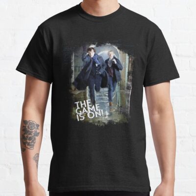 Alternative view of Sherlock The Game Is On T-shirt